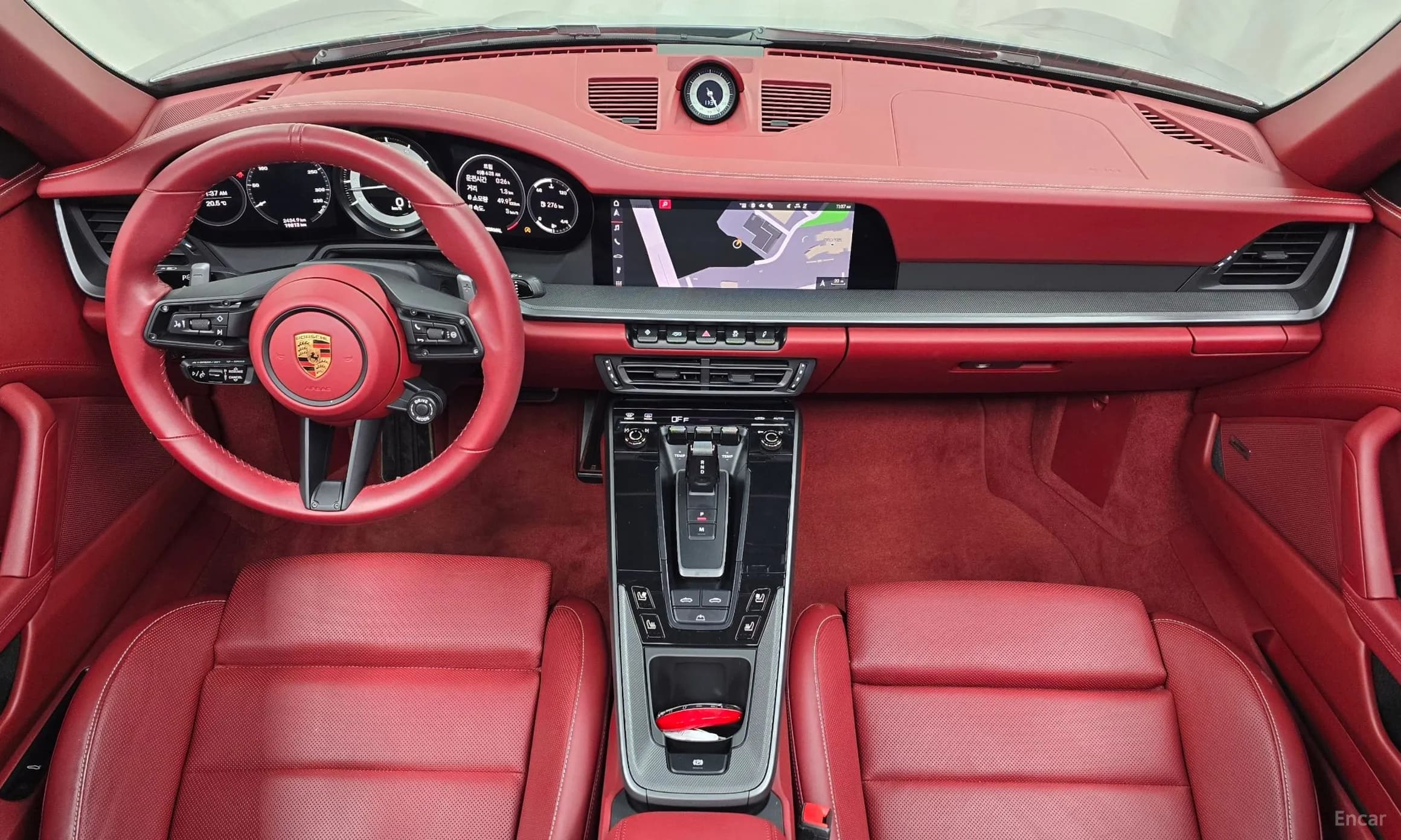 911 (992)