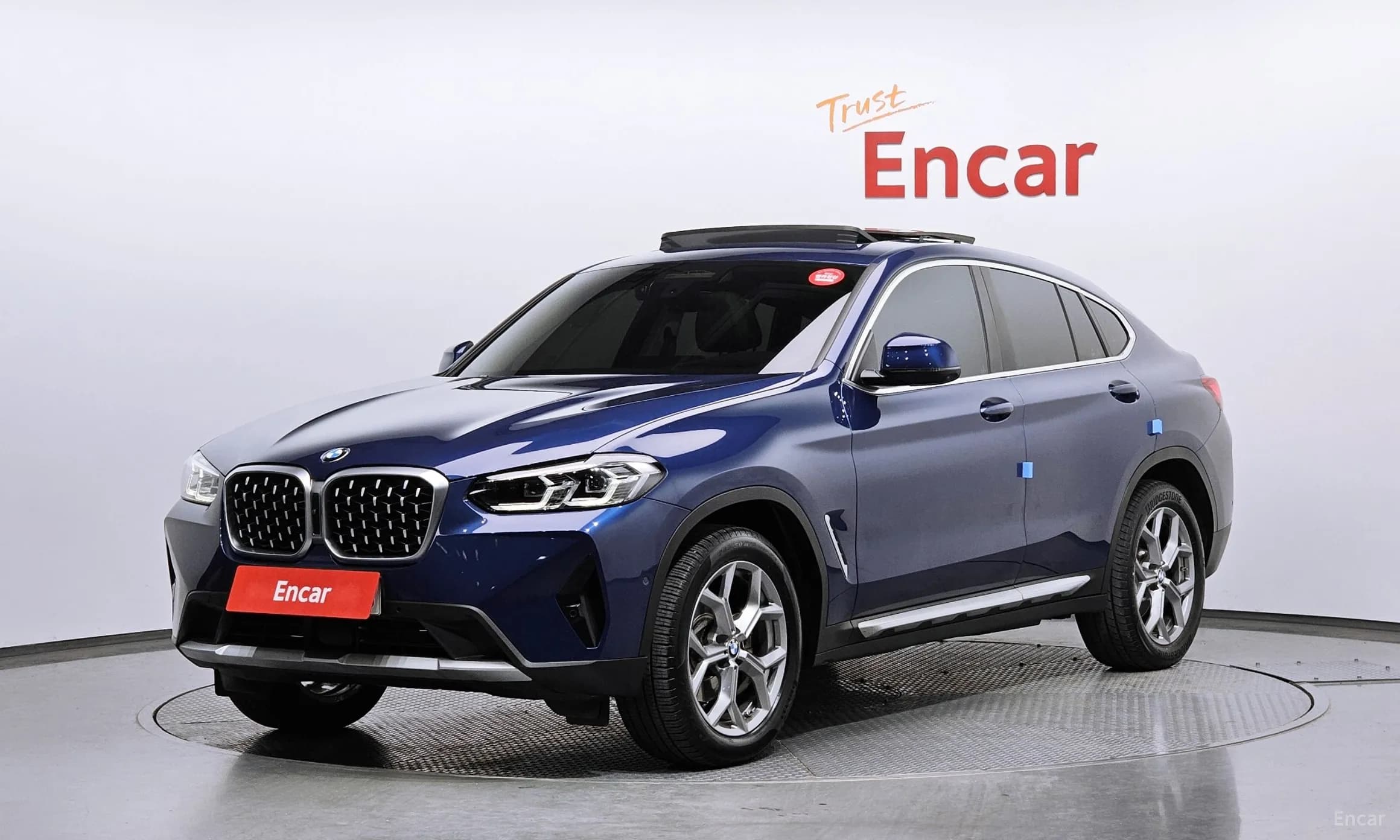 X4 (G02)