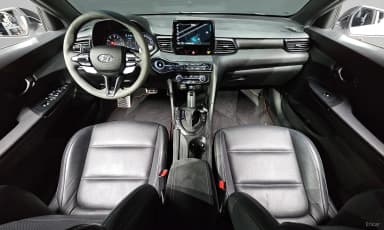 Veloster (JS)