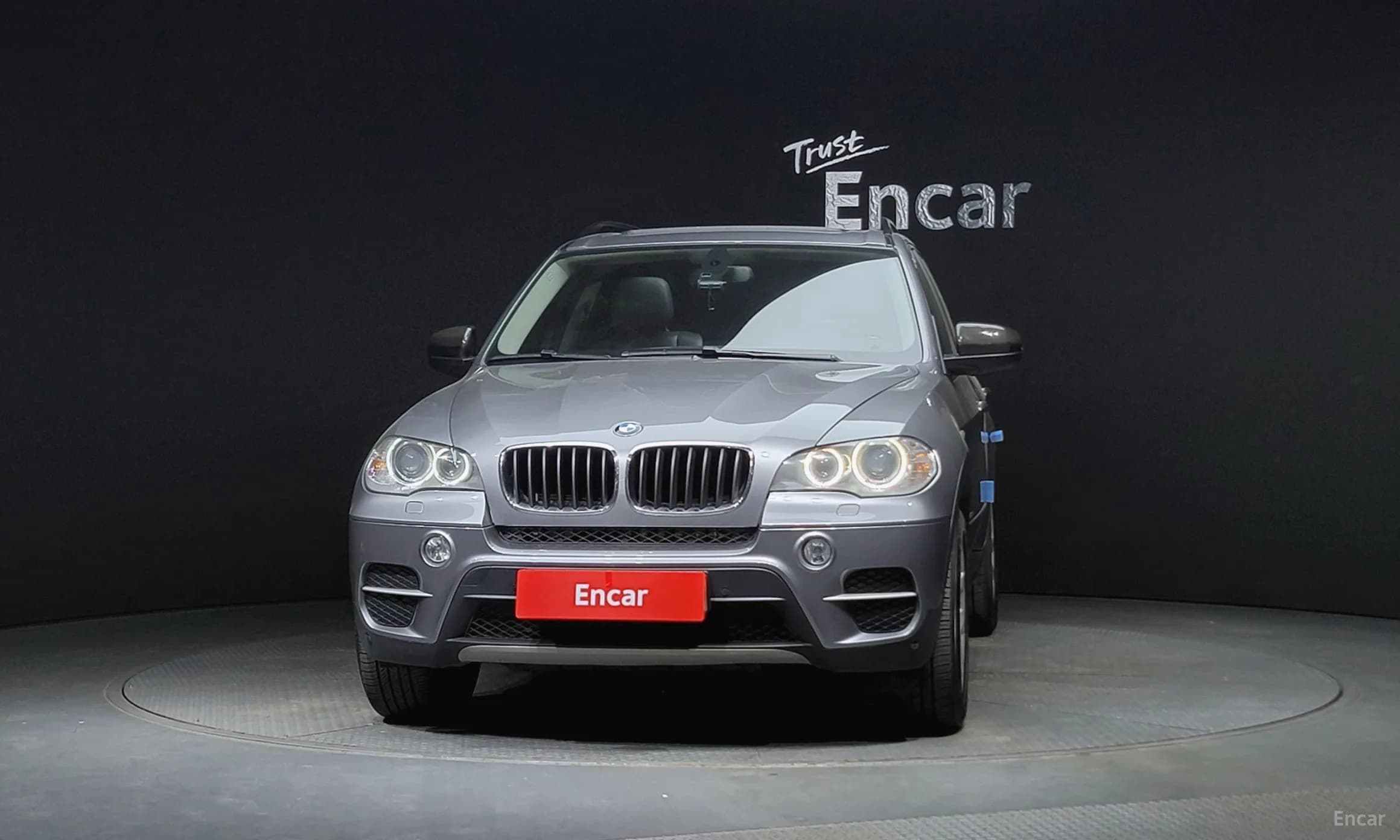X5 (E70)