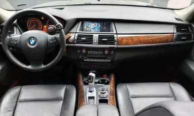 X5 (E70)