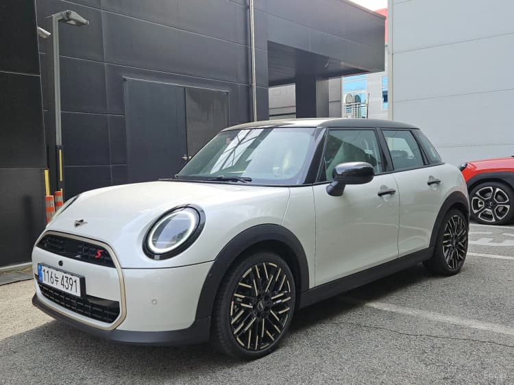 Cooper S 4th generation