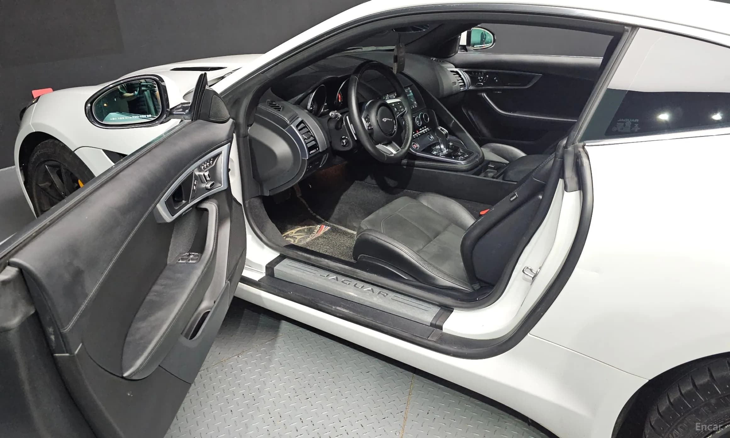 F-TYPE