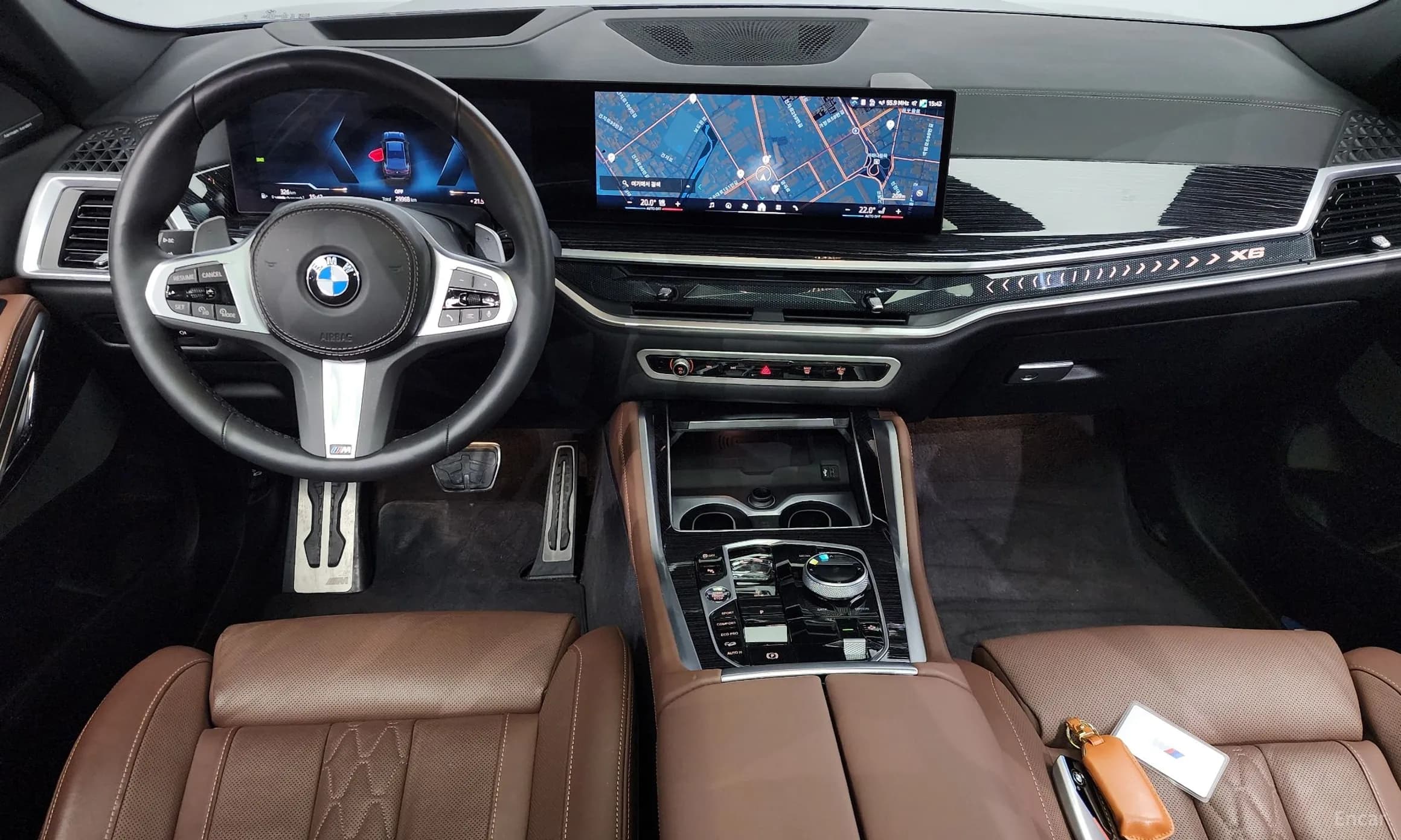 X6 (G06)