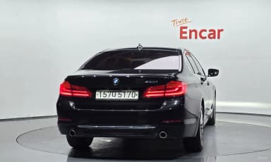 5 Series (G30)
