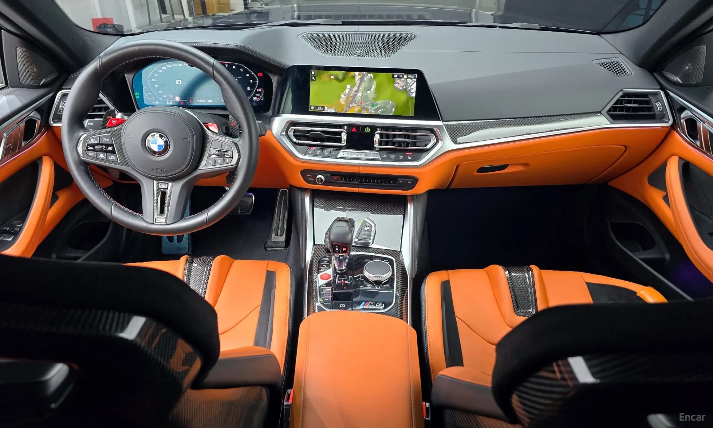 M4 (G82)