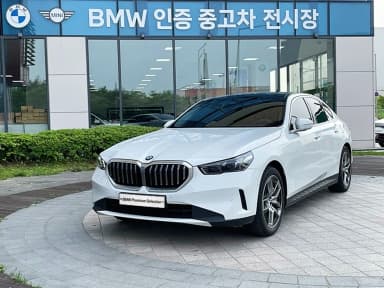 5 Series (G60)