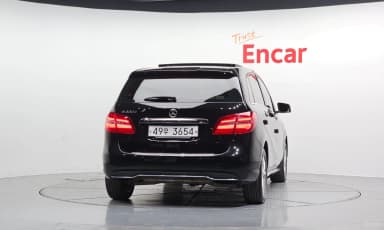 B-Class W246