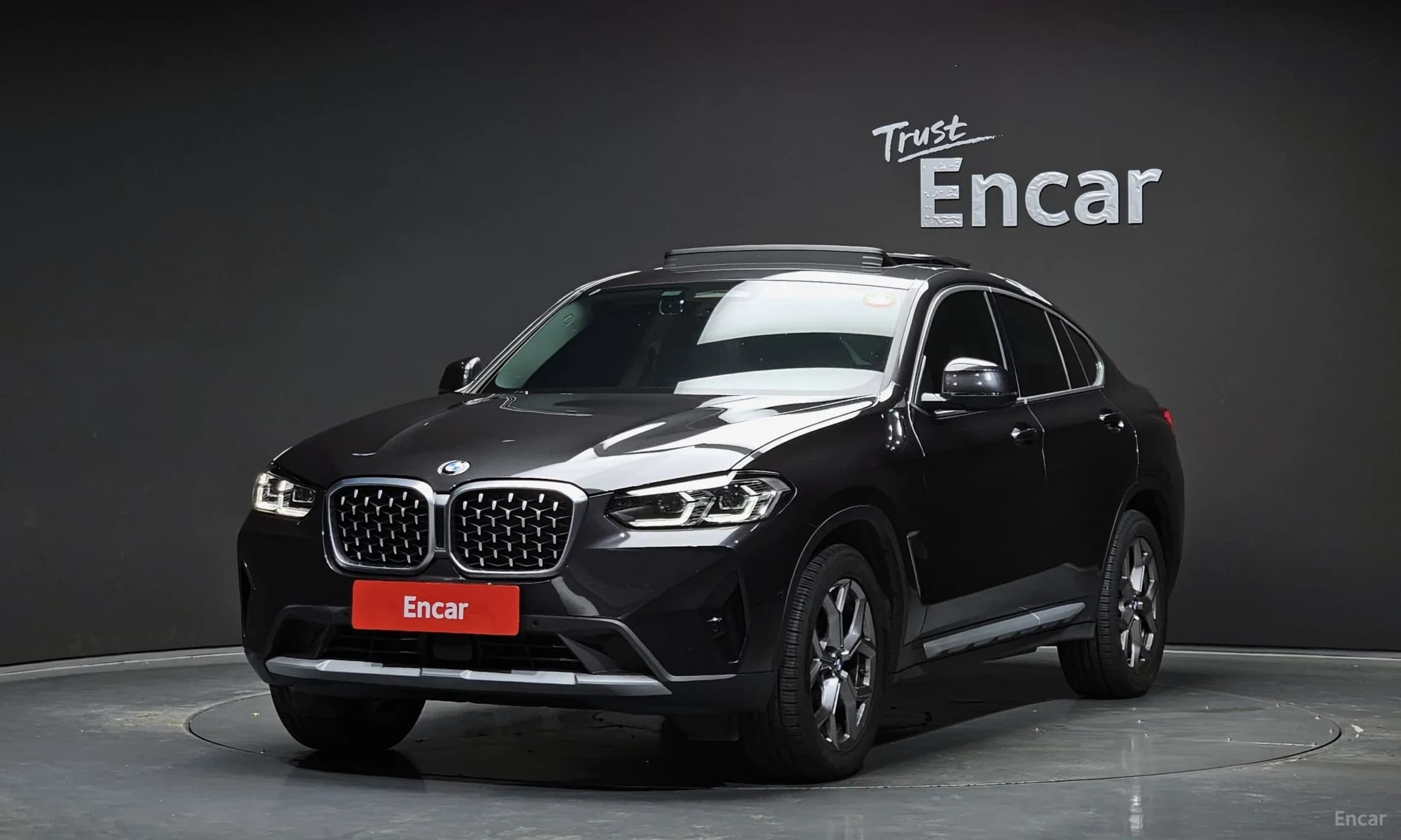 X4 (G02)