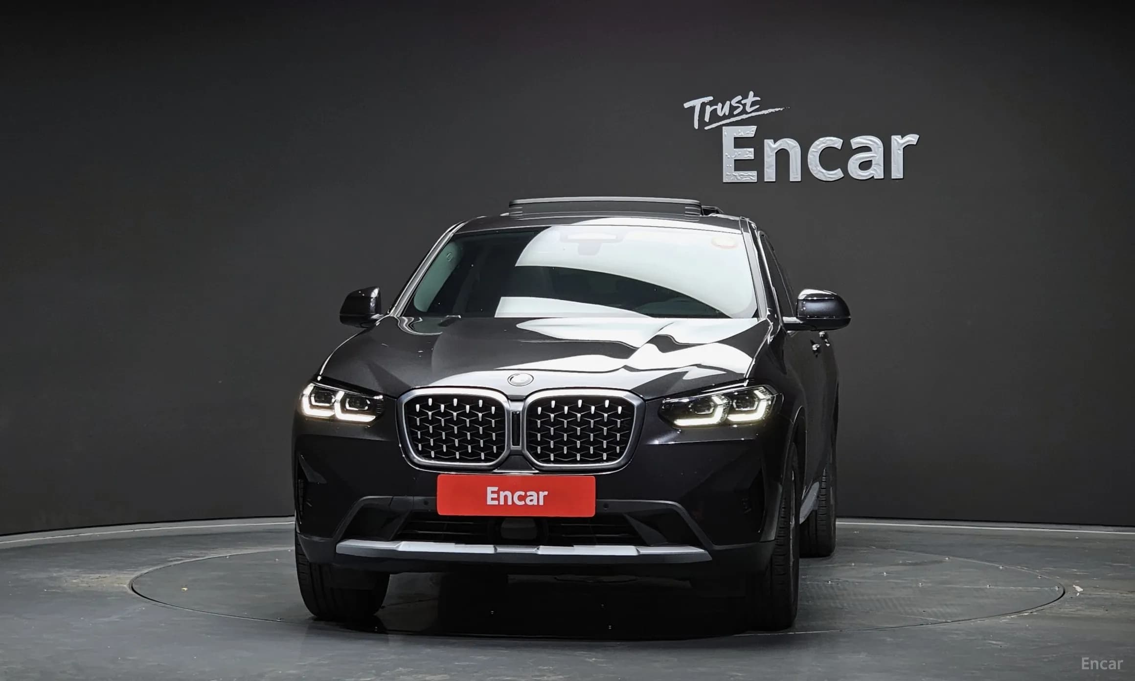 X4 (G02)
