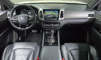 G4 Rexton