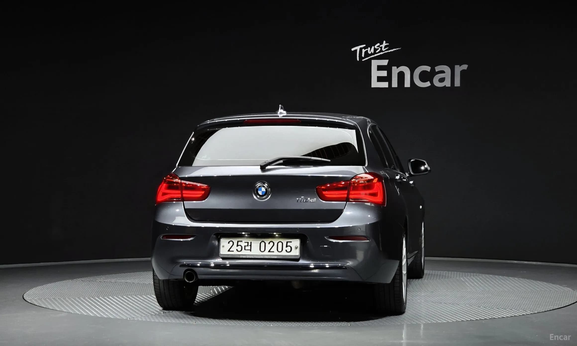 1 Series (F20)