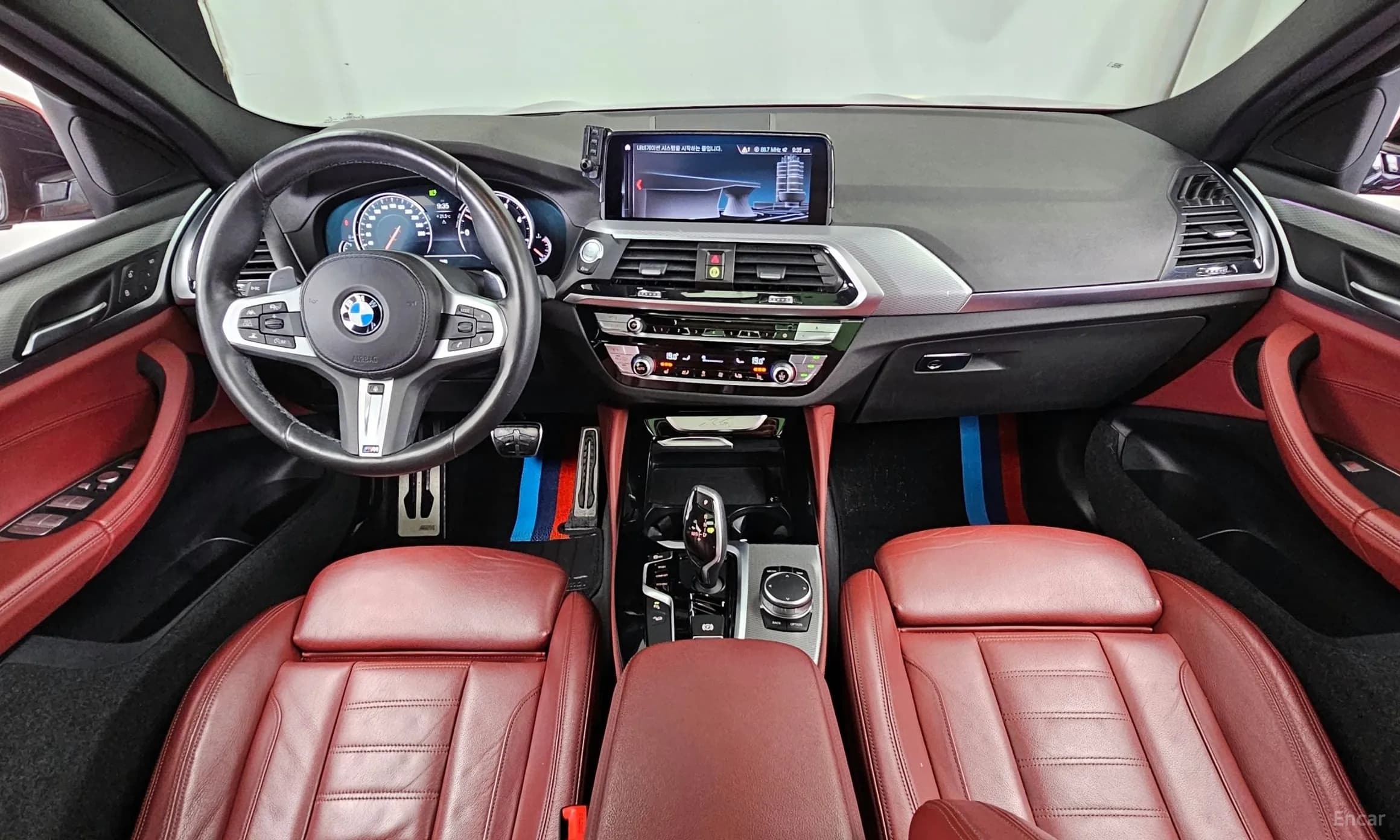 X4 (G02)