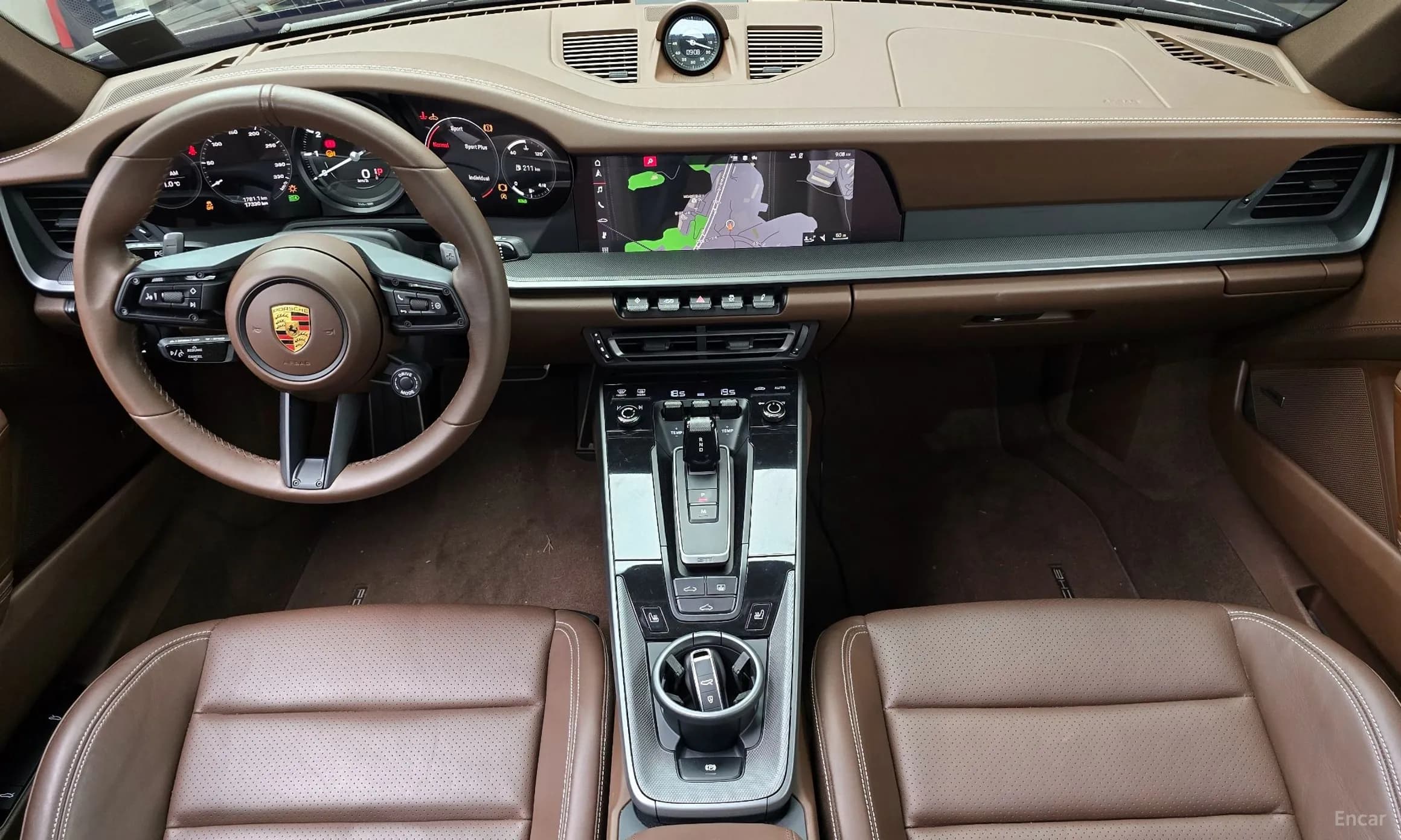 911 (992)