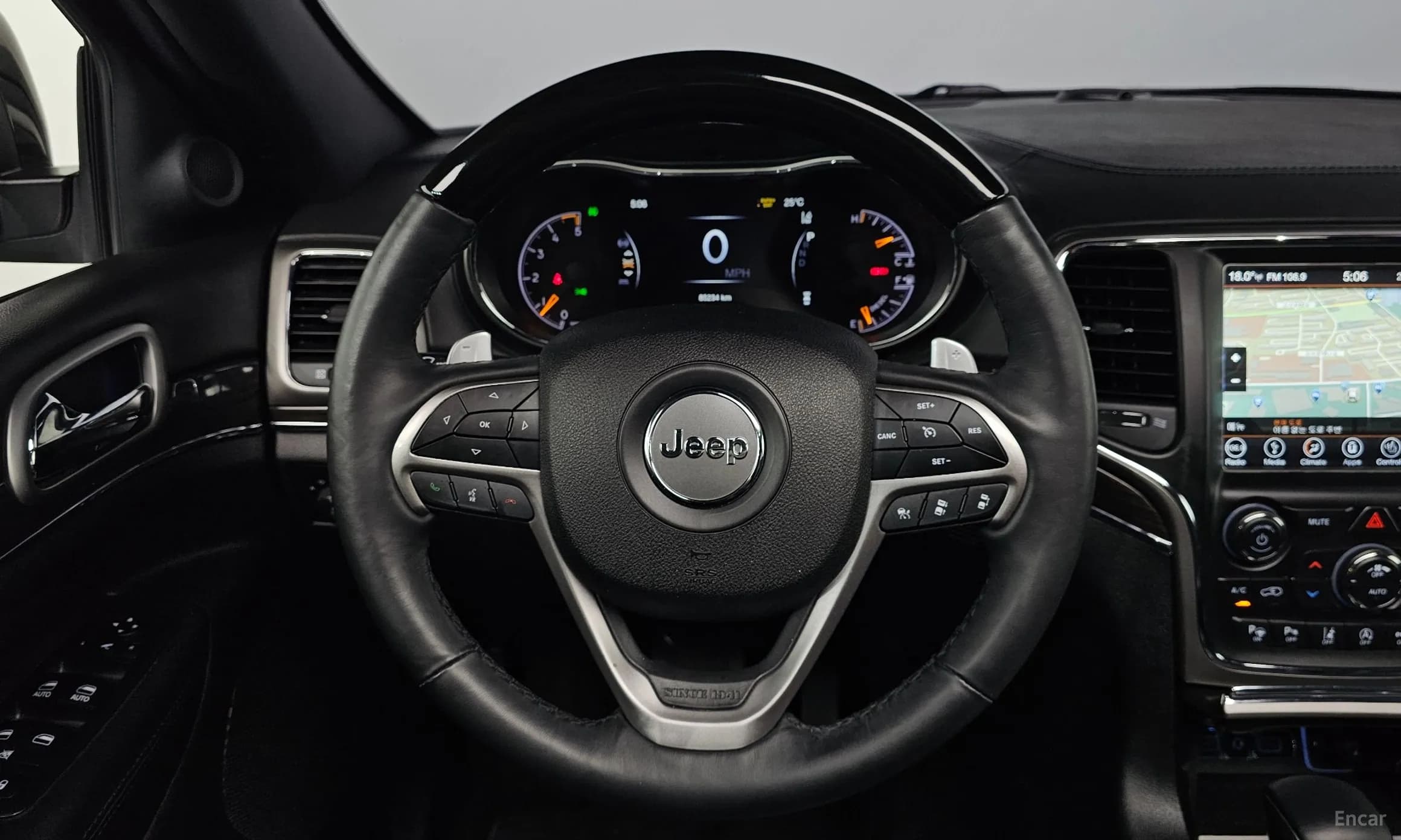 Grand Cherokee