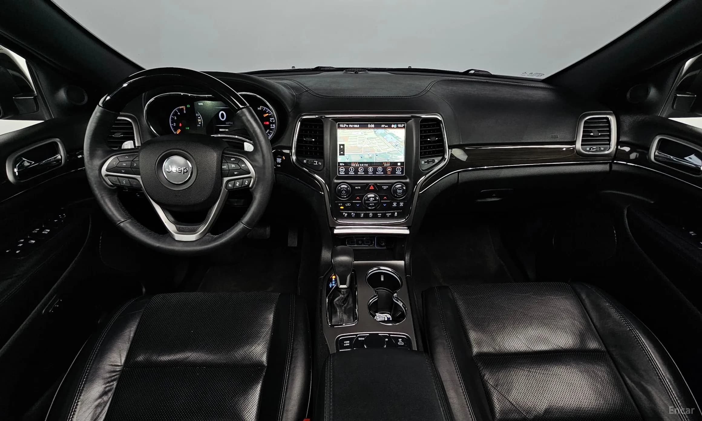Grand Cherokee