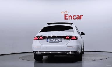 E-Class W214