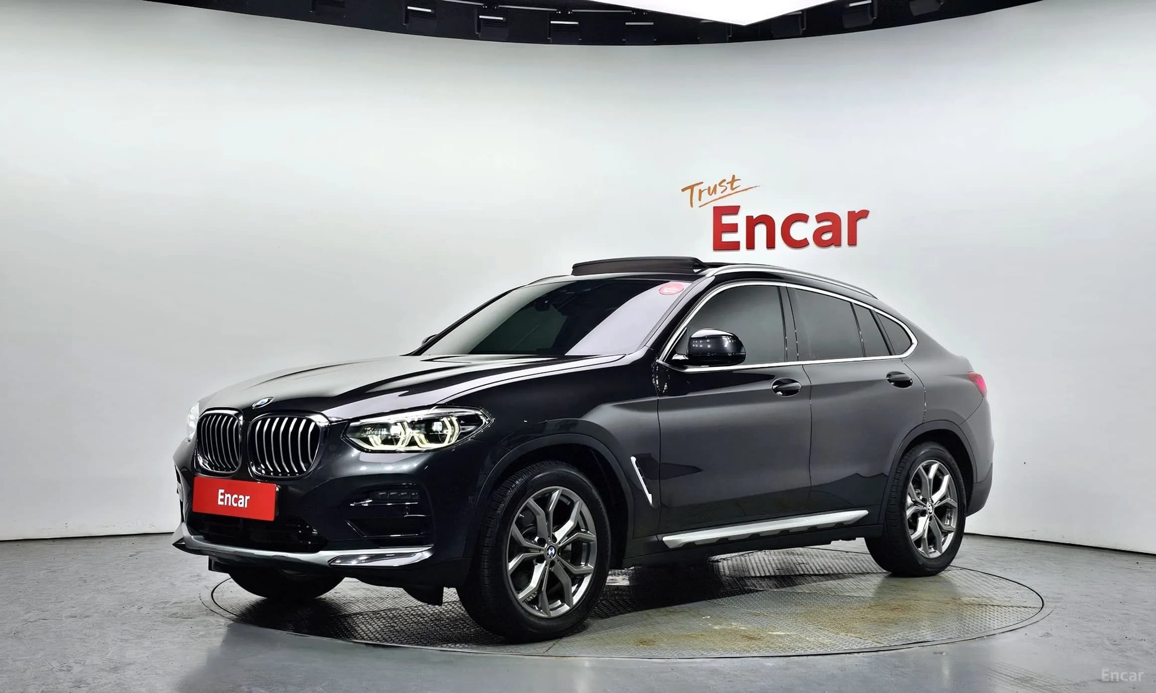 X4 (G02)