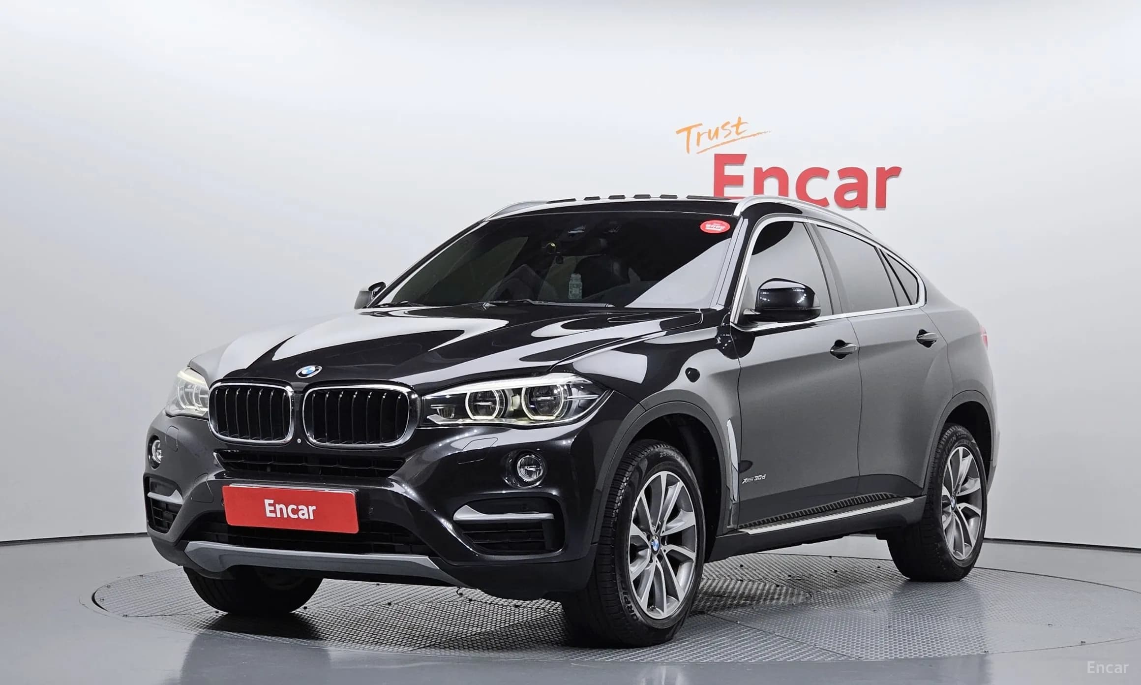 X6 (F16)