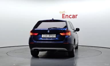 X1 (E84)