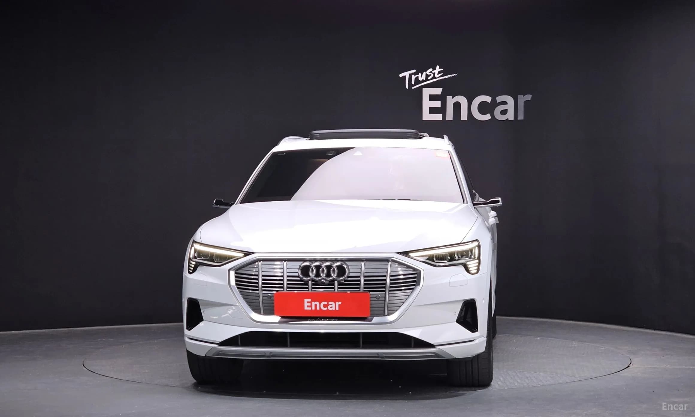 e-tron