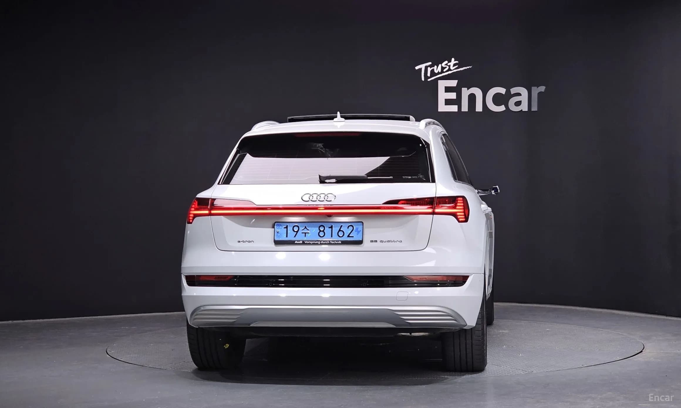 e-tron