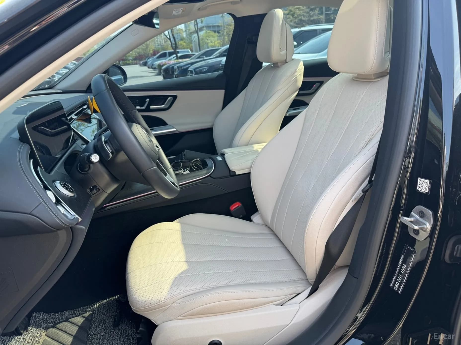 E-Class W214