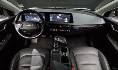 EV6