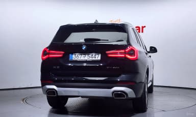 X3 (G01)