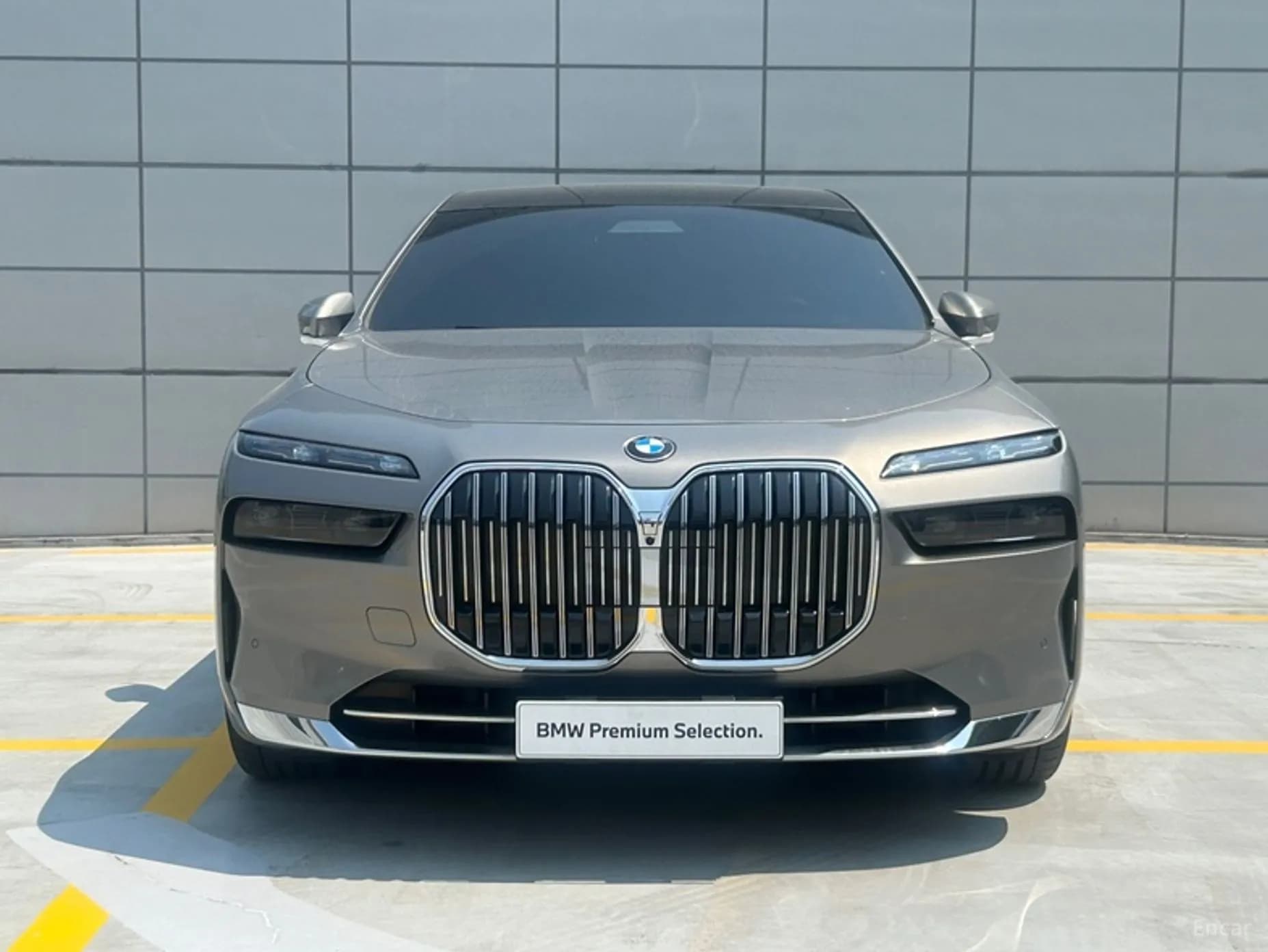 7 Series (G70)