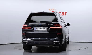 X7 (G07)