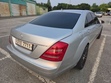 S-Class W221