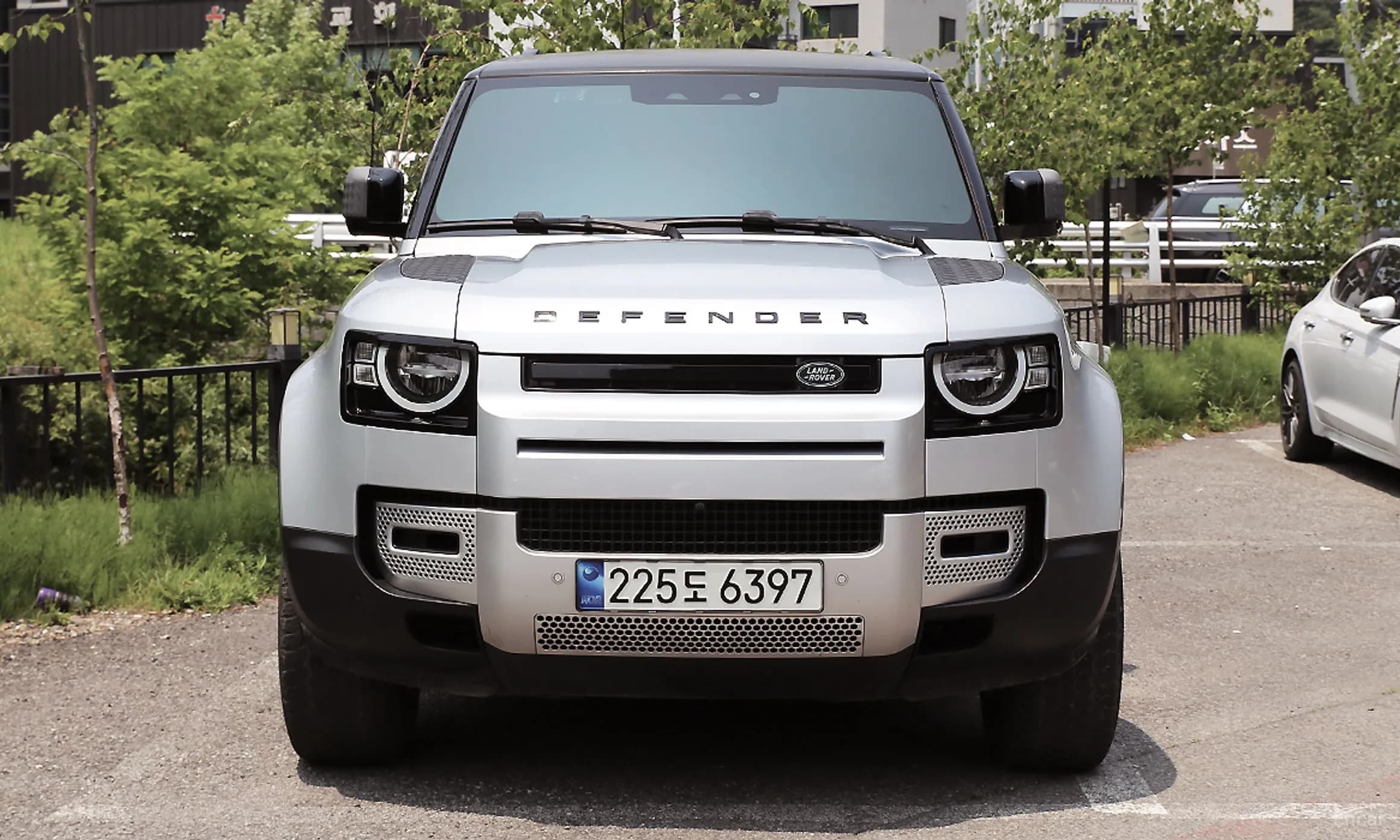 Defender (L663)