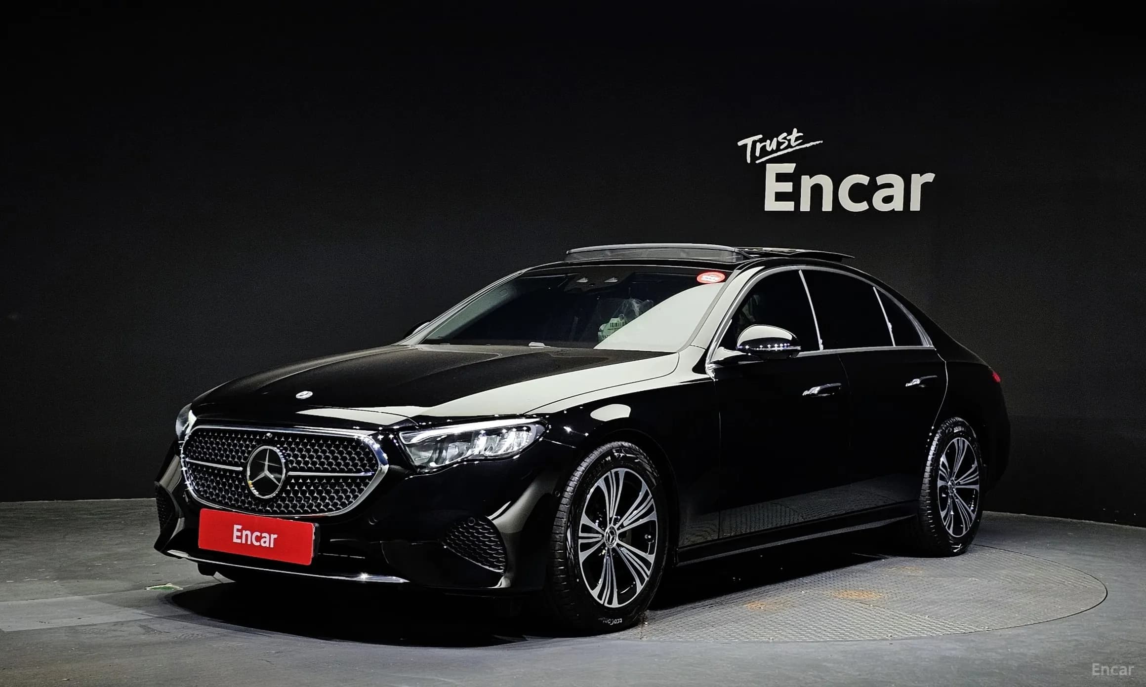 E-Class W214