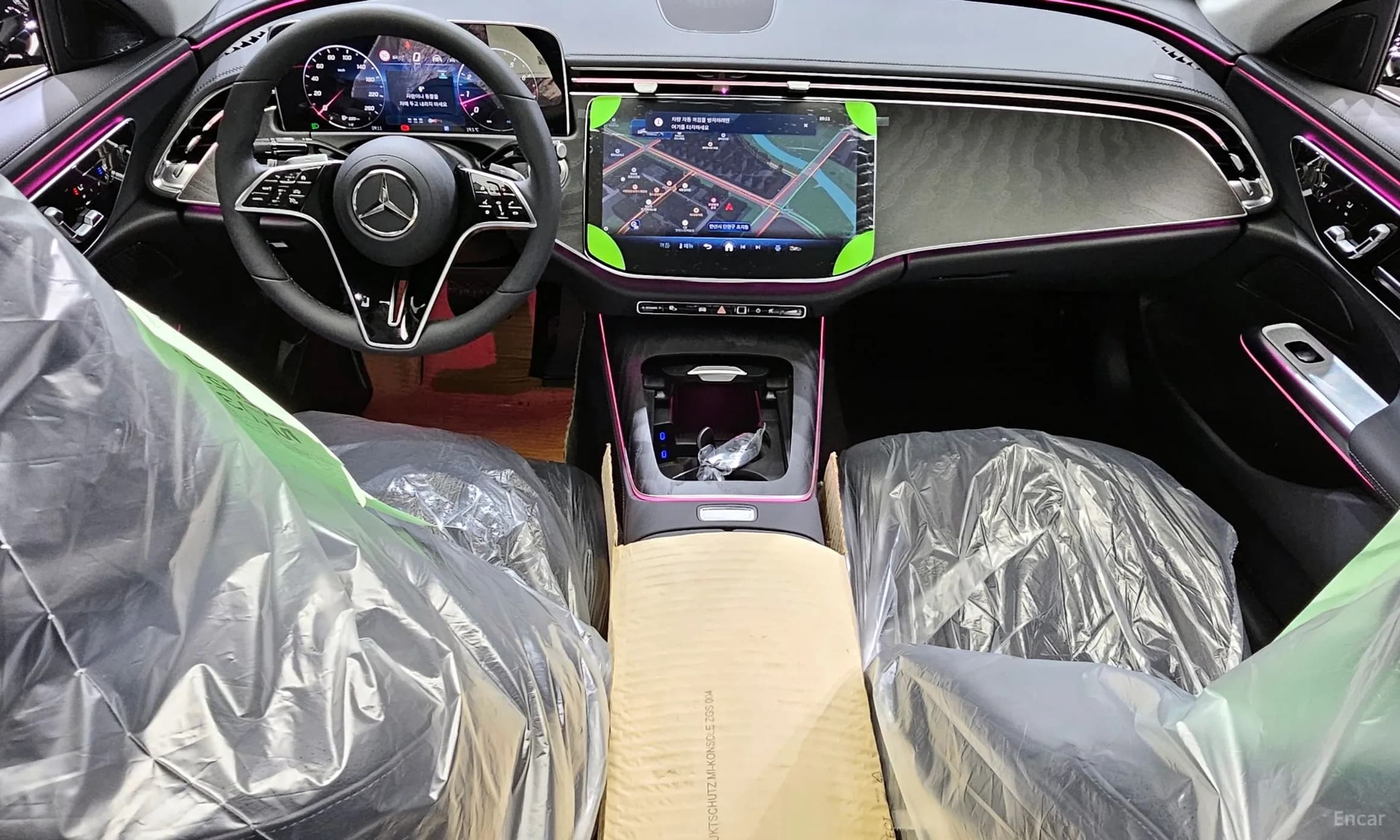 E-Class W214