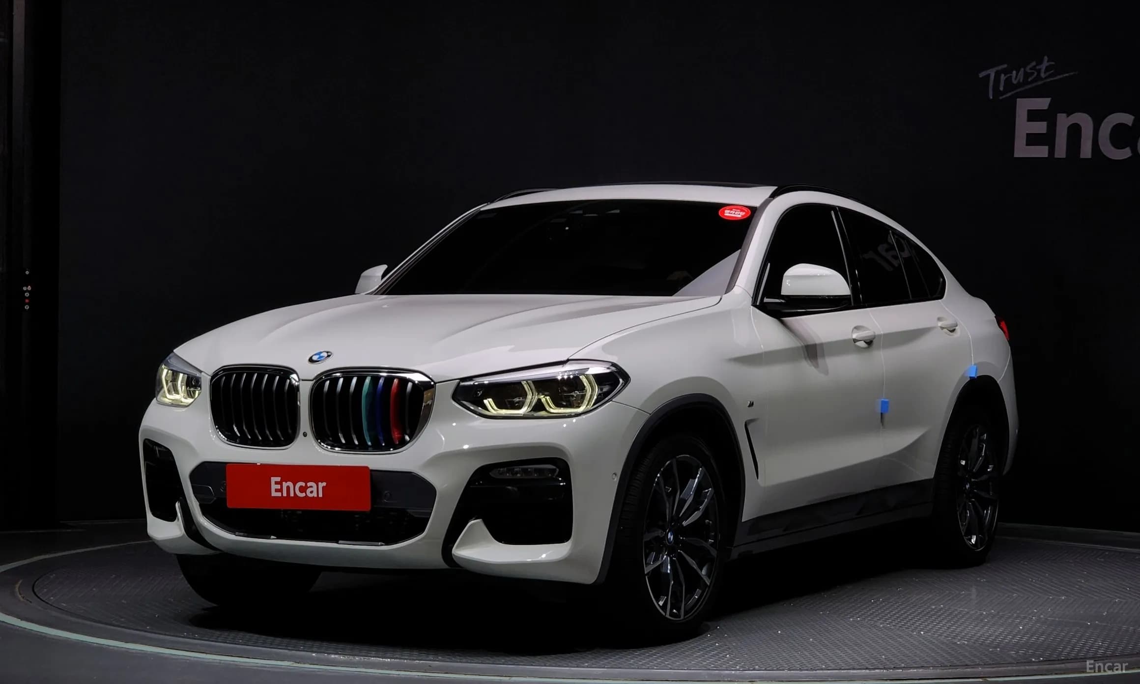 X4 (G02)