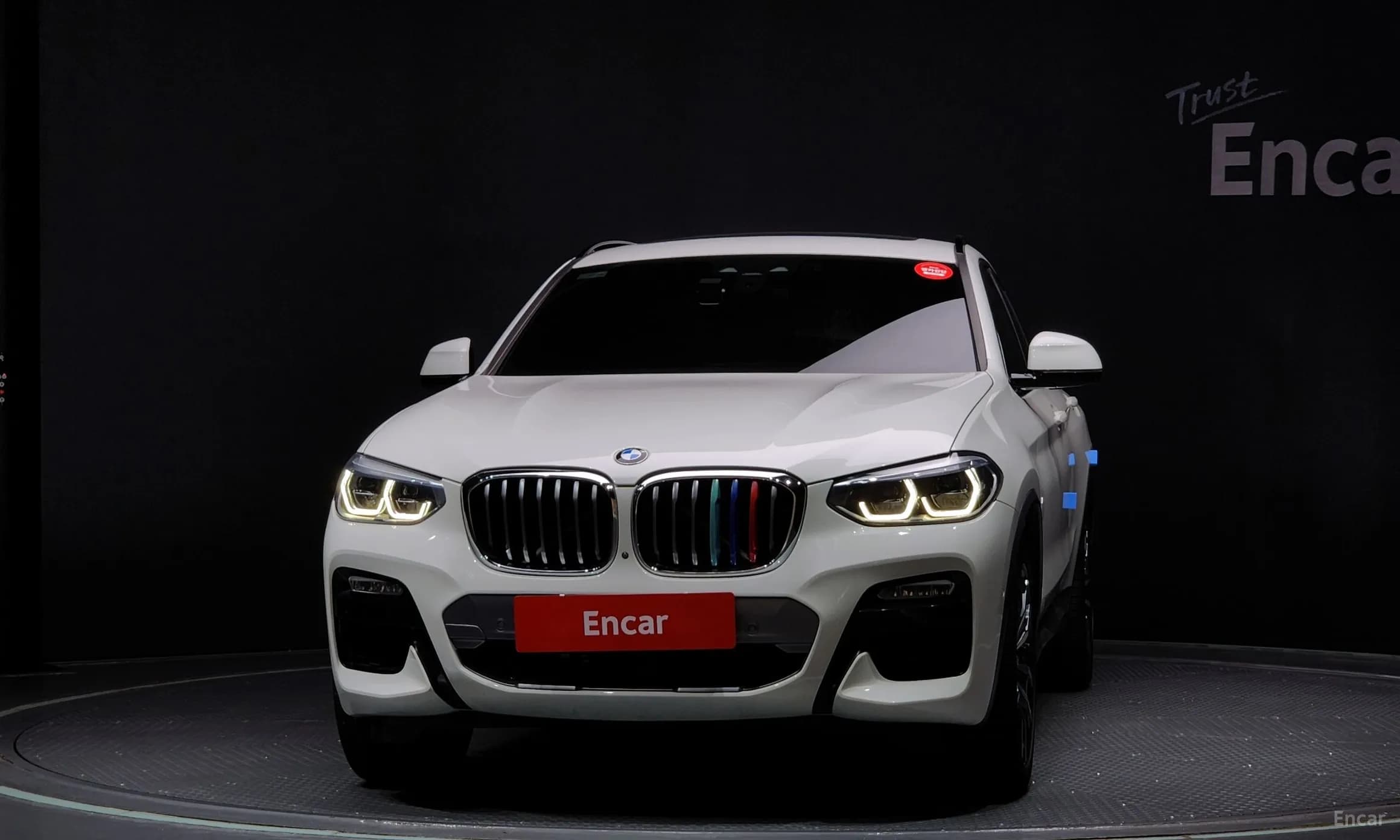 X4 (G02)