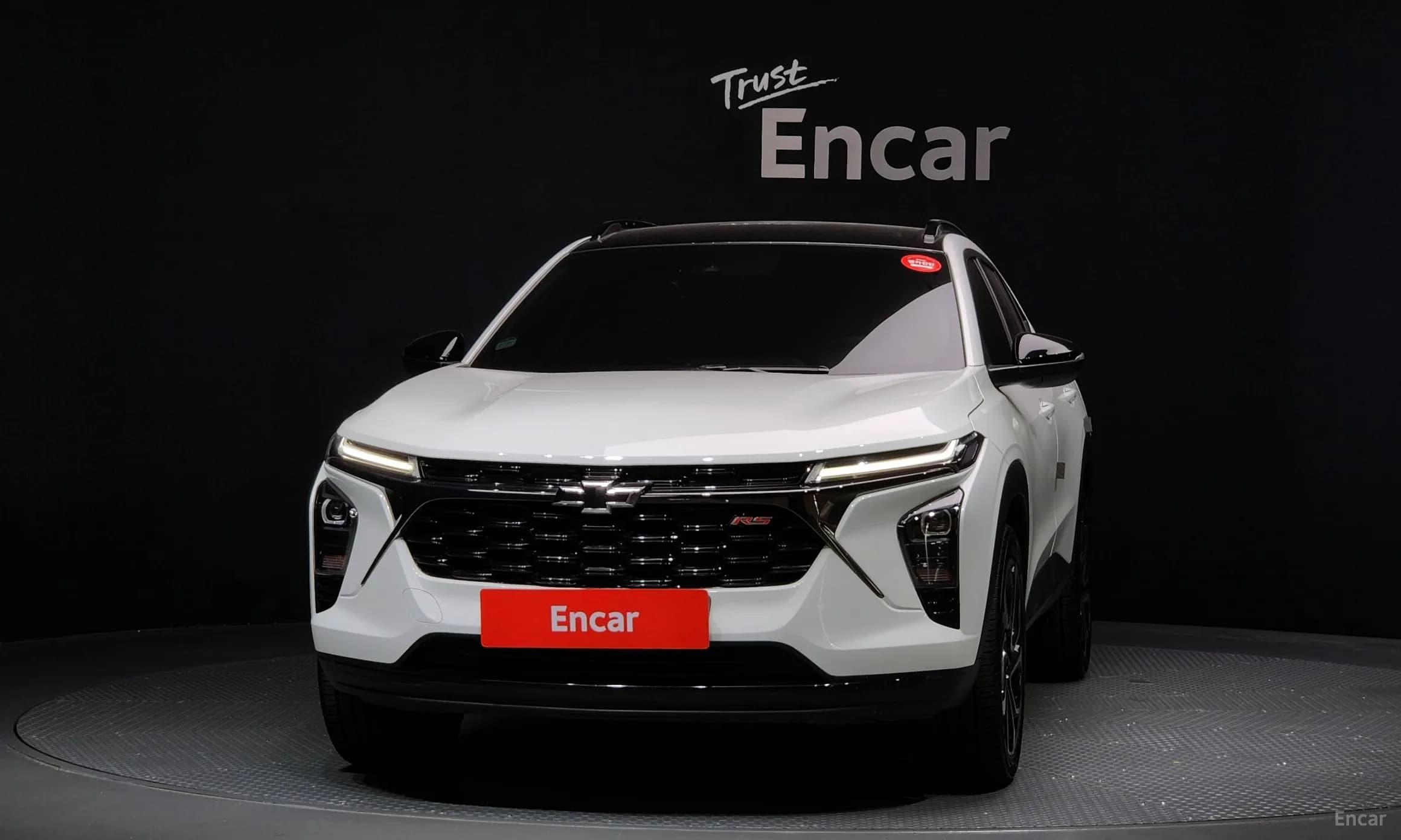 Trax Crossover