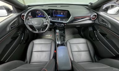 Trax Crossover