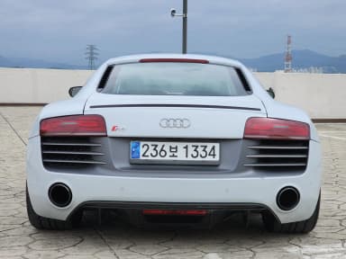 R8