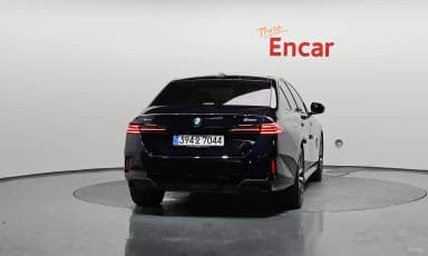 5 Series (G60)
