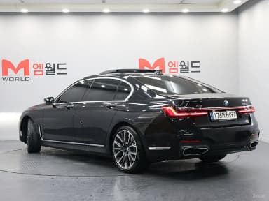 7 Series (G11)