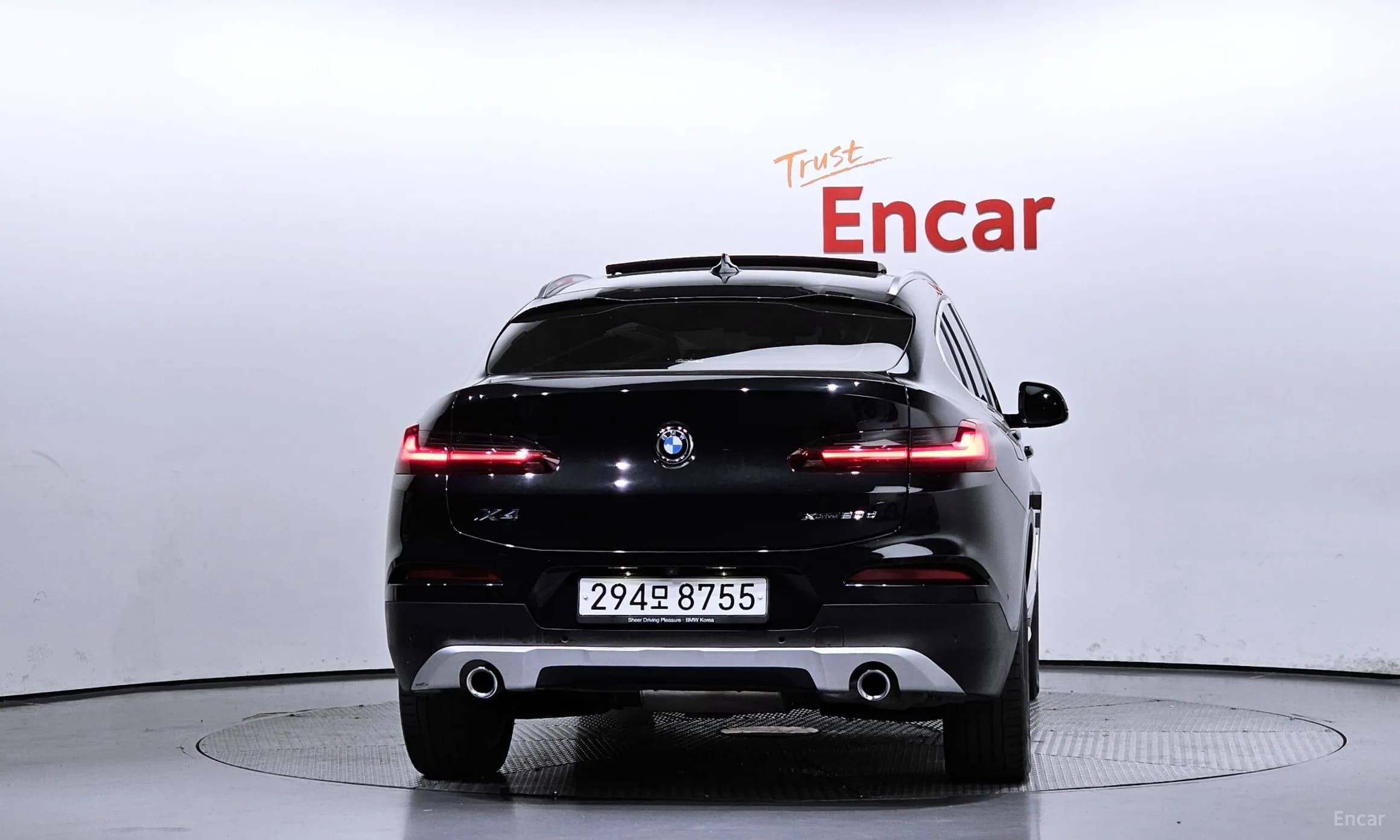 X4 (G02)