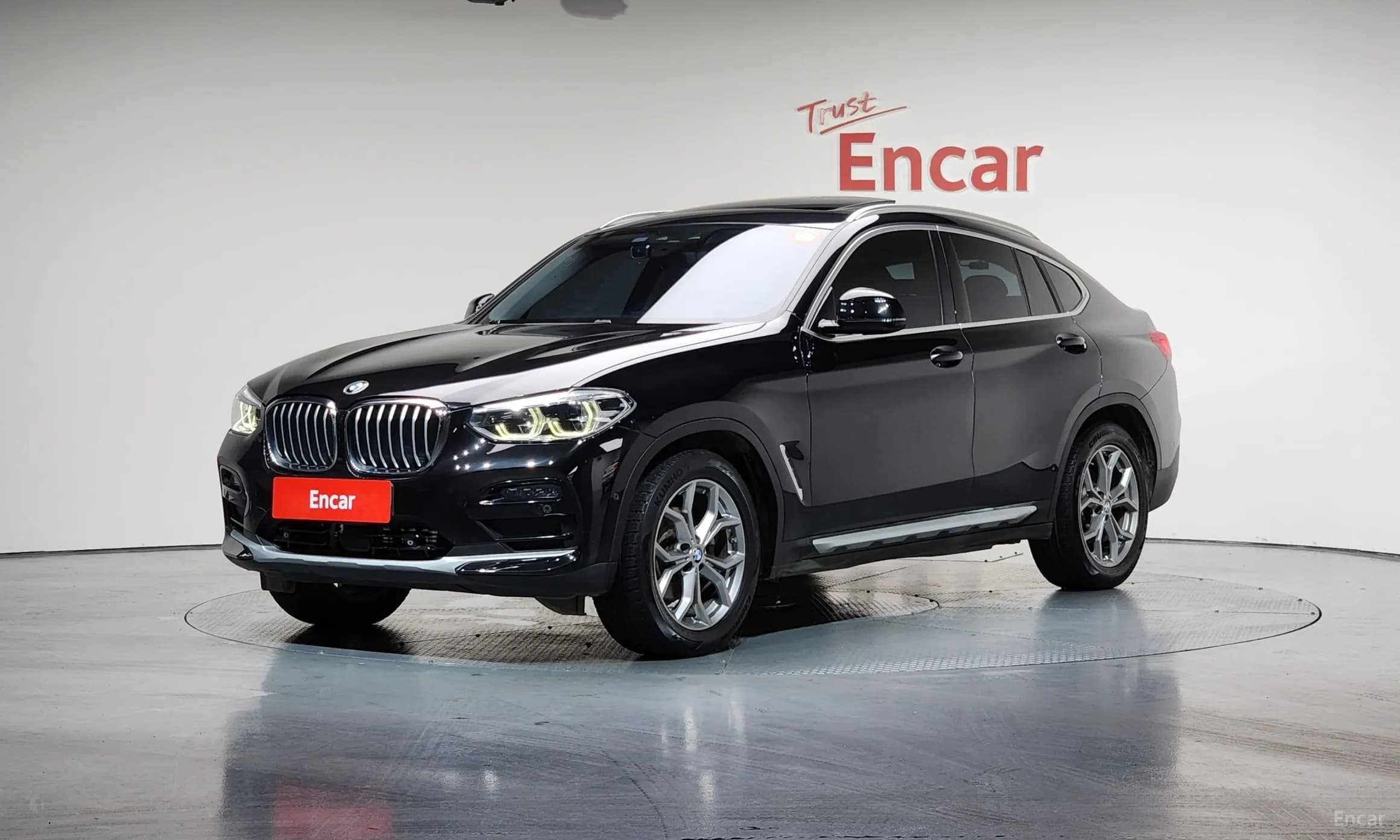 X4 (G02)