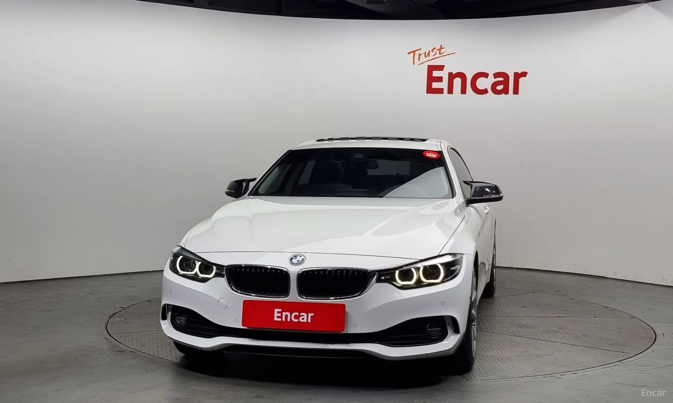 Series 4 (F32)