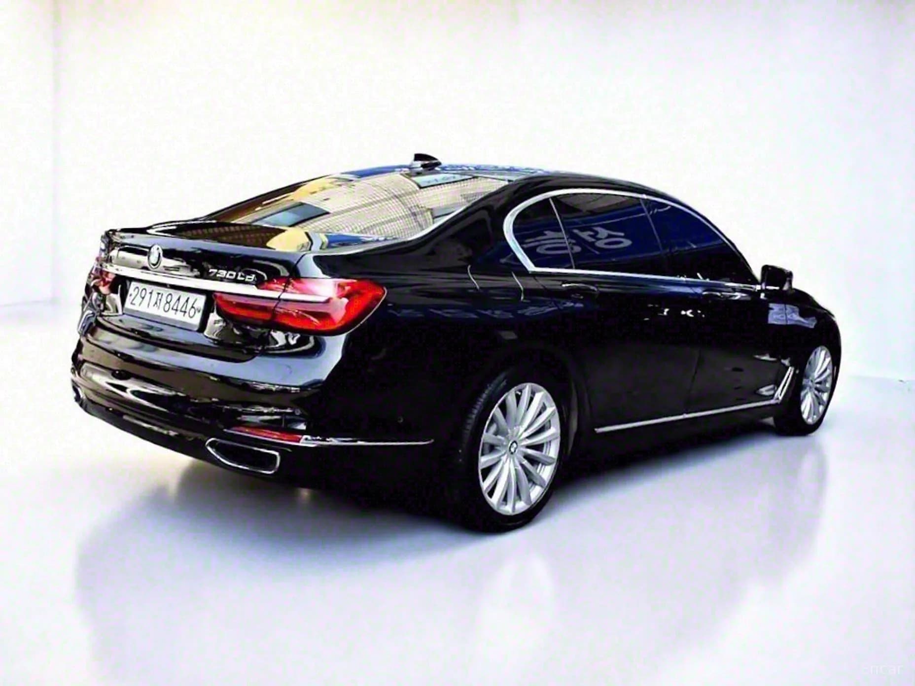 7 Series (G11)