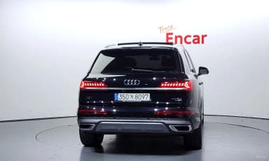 Q7 (4M)