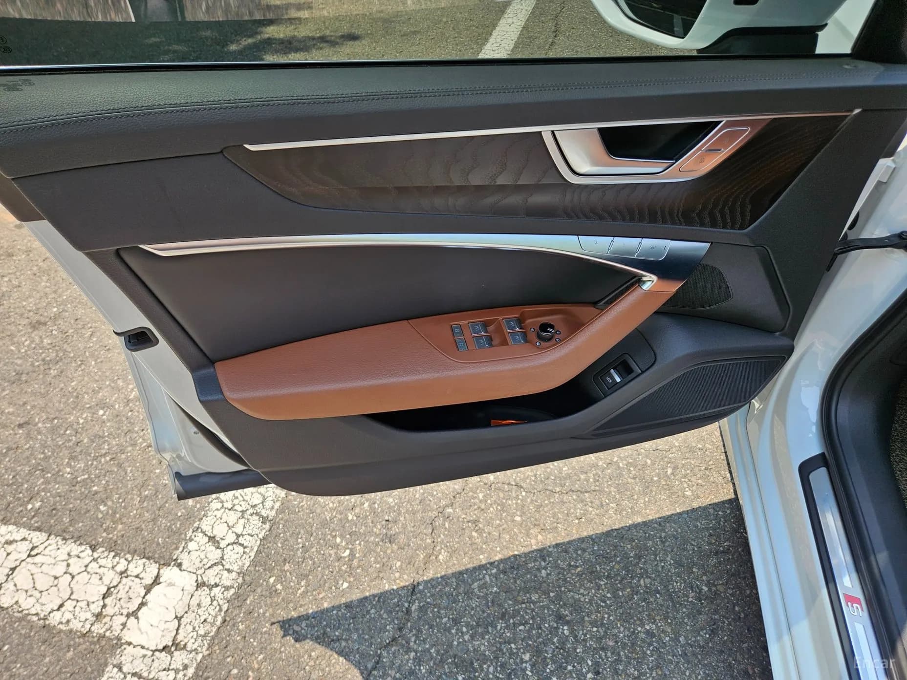 A6 (C8)