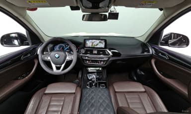 X3 (G01)