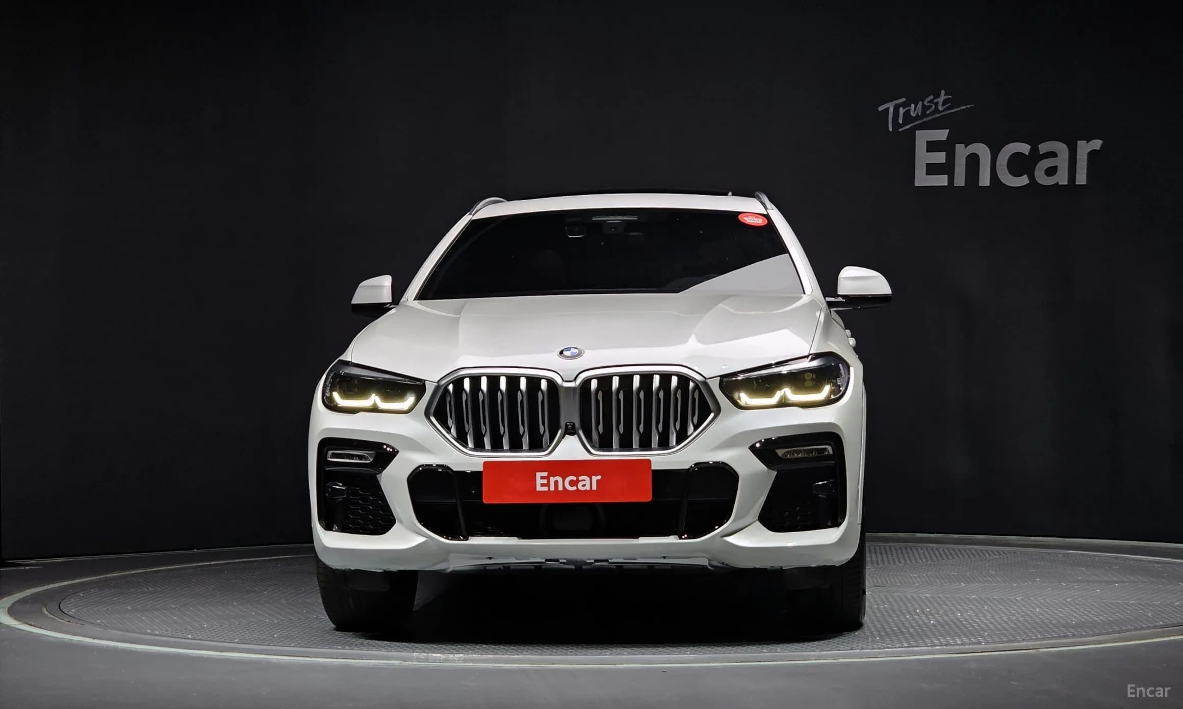X6 (G06)